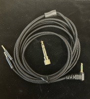 HiFiMAN Crystal line Right Angled 3.5mm To 2x2.5mm Headphone Cable With 6.3mm Adaptor 1.5m - NEW OLD STOCK